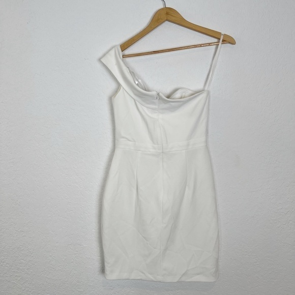 AQUA One Shoulder Scuba Crêpe Dress - Picture 7 of 9